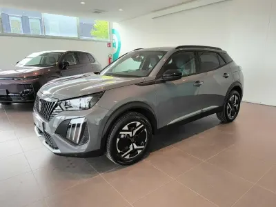 Nuova Peugeot 2008 Allure 101 CV (74 kW) 2026 Grigio SUV