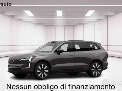 Usata Volvo EX90 Ultra 300 kW (408 CV) 2025 Grigio SUV