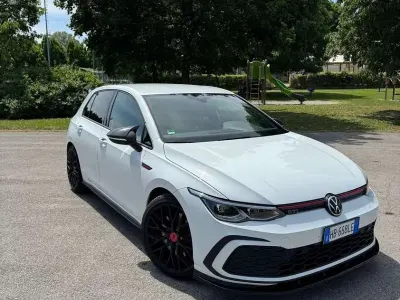Usata VW Golf VIII GTI 245 CV (180 kW) 2021 Berlina
