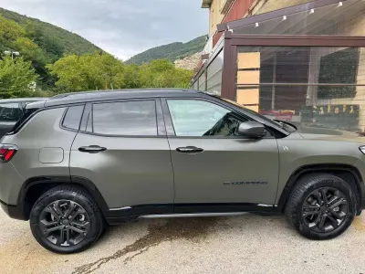 Usata Jeep Compass 179 CV (131 kW) 2021 Verde SUV
