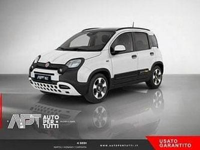 Usata Fiat Panda Cross Cross 69 CV (50 kW) 2025 Rosso Utilitaria