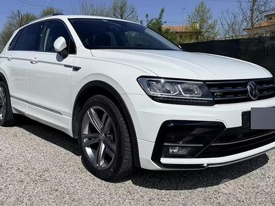 Usata VW Tiguan R-line 150 CV (110 kW) 2020 Bianco SUV
