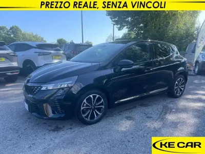 Usata Renault Clio V Techno 91 CV (66 kW) 2025 Nero Berlina