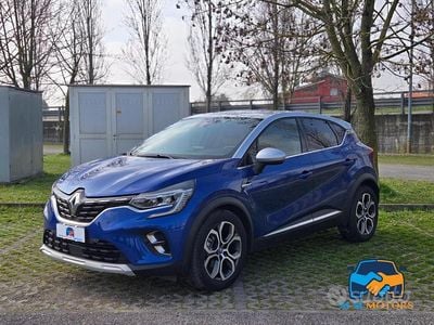 Usata Renault Captur Intens 160 CV (117 kW) 2020 Blu/azzurro SUV