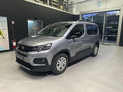 Usata Peugeot Rifter GT-line 100 CV (73 kW) 2019 Grigio Monovolume