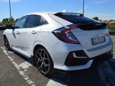 Usata Honda Civic Sport 182 CV (133 kW) 2021 Bianco Berlina