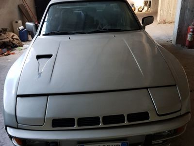 Porsche 924