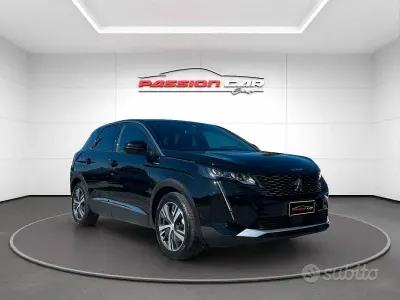 Usata Peugeot 3008 Allure 300 CV (220 kW) 2023 Nero SUV