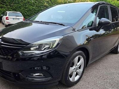 Usata Opel Zafira Tourer Cosmo 140 CV (102 kW) 2017 Nero Monovolume