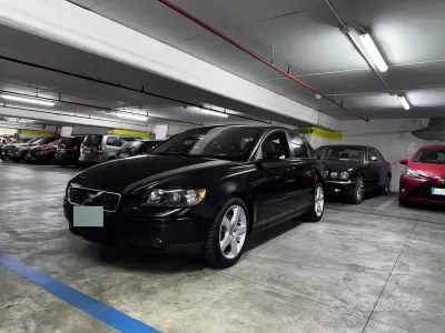 Usata Volvo S40 Summum 170 CV (125 kW) 2004 Nero Berlina
