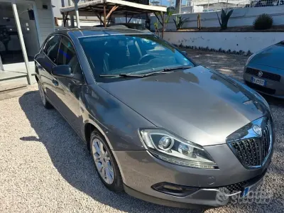 Usata Lancia Delta S 120 CV (88 kW) 2009 Grigio Utilitaria