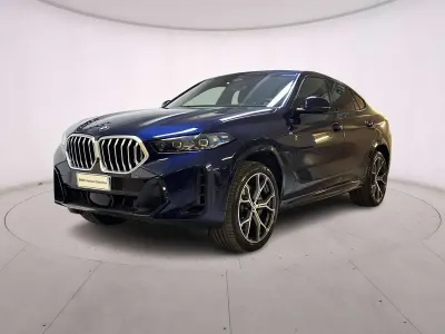 Usata BMW X6 M Sport 298 CV (219 kW) 2025 Tanzanite blue SUV