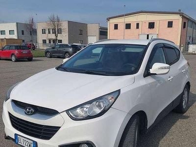 Usata Hyundai ix35 Comfort 163 CV (119 kW) 2012 Bianco SUV