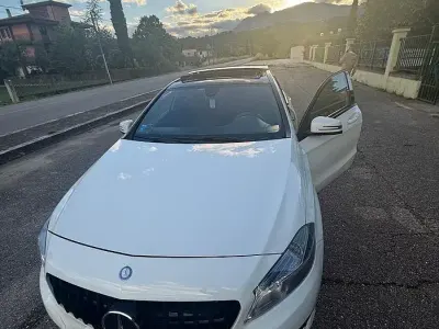 Usata Mercedes A180 109 CV (80 kW) 2013 Bianco Berlina