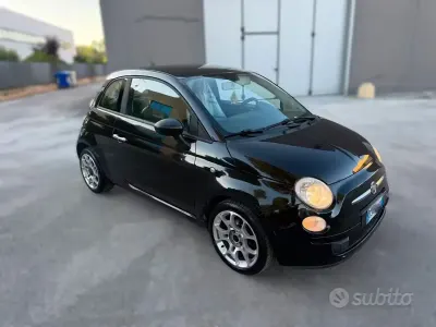 Begagnad Fiat 500 69 HK (50 kW) 2009 Vit Cab