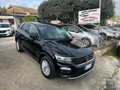 Usata VW T-Roc 116 CV (85 kW) 2020 Nero SUV