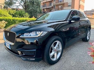 Usata Jaguar F-Pace Prestige 180 CV (132 kW) 2019 Nero SUV