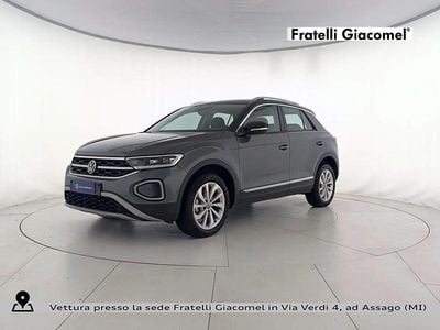 Usata VW T-Roc Style 150 CV (110 kW) 2025 Indium grey metallizzato nero SUV