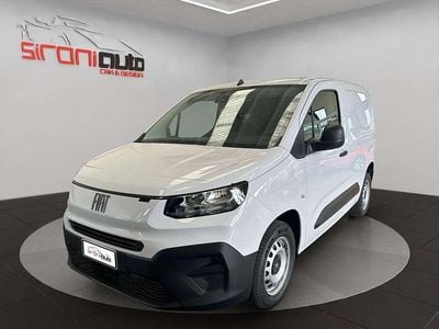 Bianco Usata 2024 Fiat Doblò Monovolume | 19.590 € (Buon prezzo)