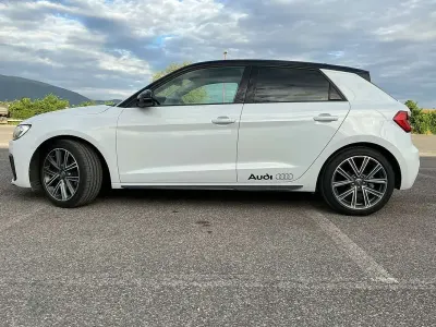 Käytetty Audi A1 Sportback Advanced Plus 116 HP (85 kW) 2019 Valkoinen Viistoperä