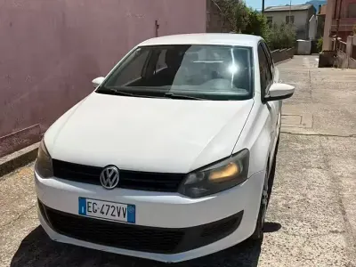 Begagnad VW Polo 75 HK (55 kW) 2011 Vit Halvkombi