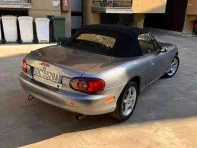 Usata Mazda MX5 110 CV (80 kW) 2006 Grigio Cabrio