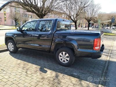 Usata VW Amarok Trendline 122 CV (89 kW) 2011 Blu Pick-up