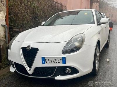Usata Alfa Romeo Giulietta 120 CV (88 kW) 2020 Bianco Berlina