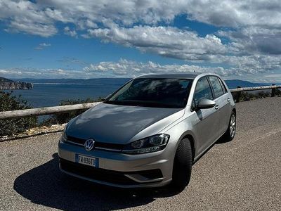 Usata VW Golf VII 116 CV (85 kW) 2019 Grigio Berlina