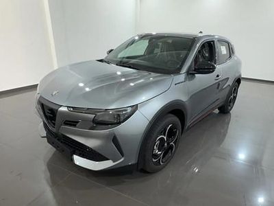 Nuova Alfa Romeo GT Junior Edizione Speciale 145 CV (106 kW) 2025 Argento SUV