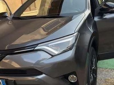 Usata Toyota RAV4 Hybrid Executive 155 CV (114 kW) 2019 SUV