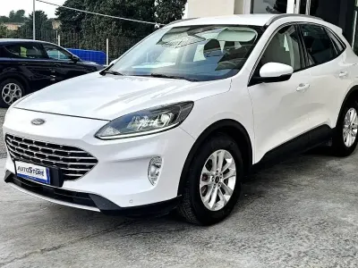 Usata Ford Kuga Business Edition 120 CV (88 kW) 2021 Bianco SUV