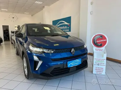 Usata Renault Captur 91 CV (66 kW) 2025 Blu SUV
