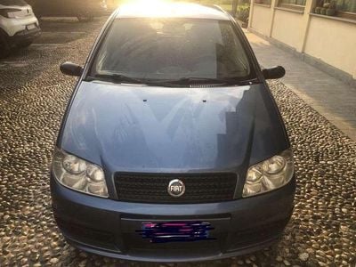 Usata Fiat Punto 60 CV (44 kW) 2004 Utilitaria