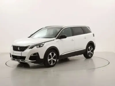 Usata Peugeot 5008 GT-line 131 CV (96 kW) 2020 Bianco SUV