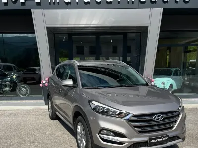 Usata Hyundai Tucson Xpossible 116 CV (85 kW) 2017 Grigio SUV