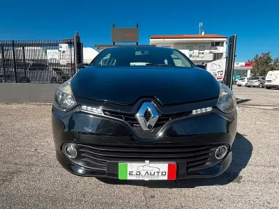 Usata Renault Clio IV 75 CV (55 kW) 2015 Nero Berlina