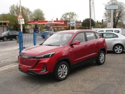 Nuova EVO Evo 5 119 CV (87 kW) 2026 Rosso SUV