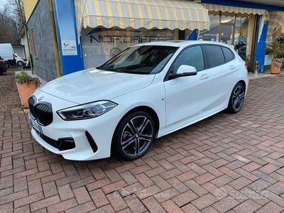 Usata BMW 118 M Sport 150 CV (110 kW) 2024 Bianco Utilitaria