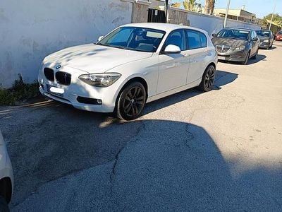 Usata BMW 116 Sport Line 116 CV (85 kW) 2013 Bianco Utilitaria