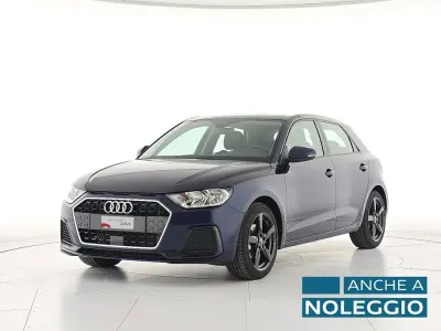 Usata Audi A1 Sportback Business 116 CV (85 kW) 2025 Blu navarra metallizzato Utilitaria