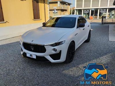 Usata Maserati Levante 250 CV (183 kW) 2019 Antracite SUV