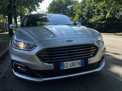 Usata Ford Mondeo Titanium 150 CV (110 kW) 2020 Grigio Station wagon