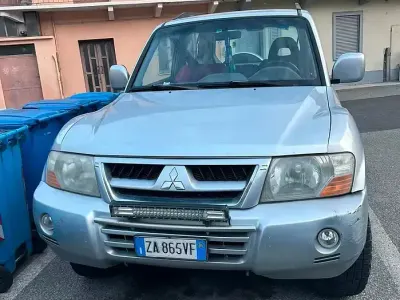 Occasion Mitsubishi Pajero 115 ch (84 kW) 2006 Gris SUV