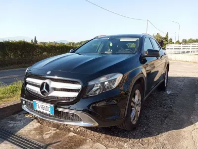 Usata Mercedes GLA200 136 CV (100 kW) 2015 SUV
