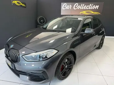 Usata BMW 118 Advantage 140 CV (102 kW) 2019 Grigio Utilitaria