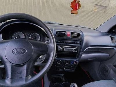 Usata Kia Picanto EX 65 CV (47 kW) 2006 Utilitaria