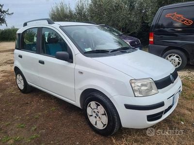 Usata Fiat Panda 54 CV (39 kW) 2004 Bianco Utilitaria