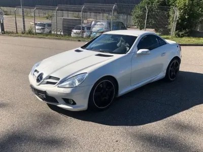 Usata Mercedes SLK350 AMG 272 CV (200 kW) 2006 Designo mystic white pearl Cabrio