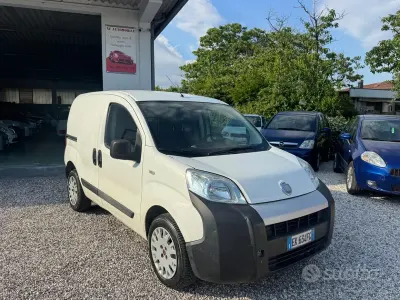 Usata Fiat Fiorino 75 CV (55 kW) 2011 Bianco Monovolume
